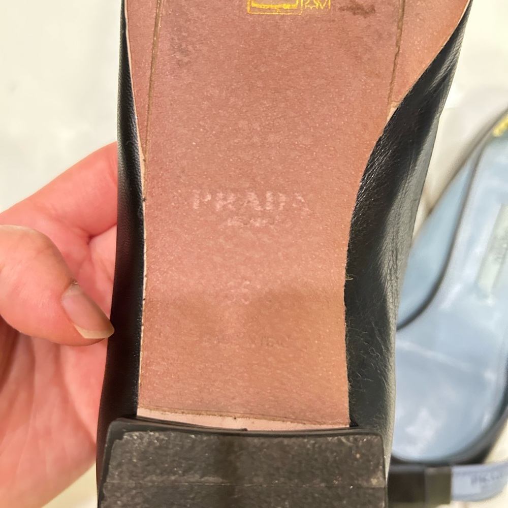 Prada black leather shoes - Picture 9 of 11